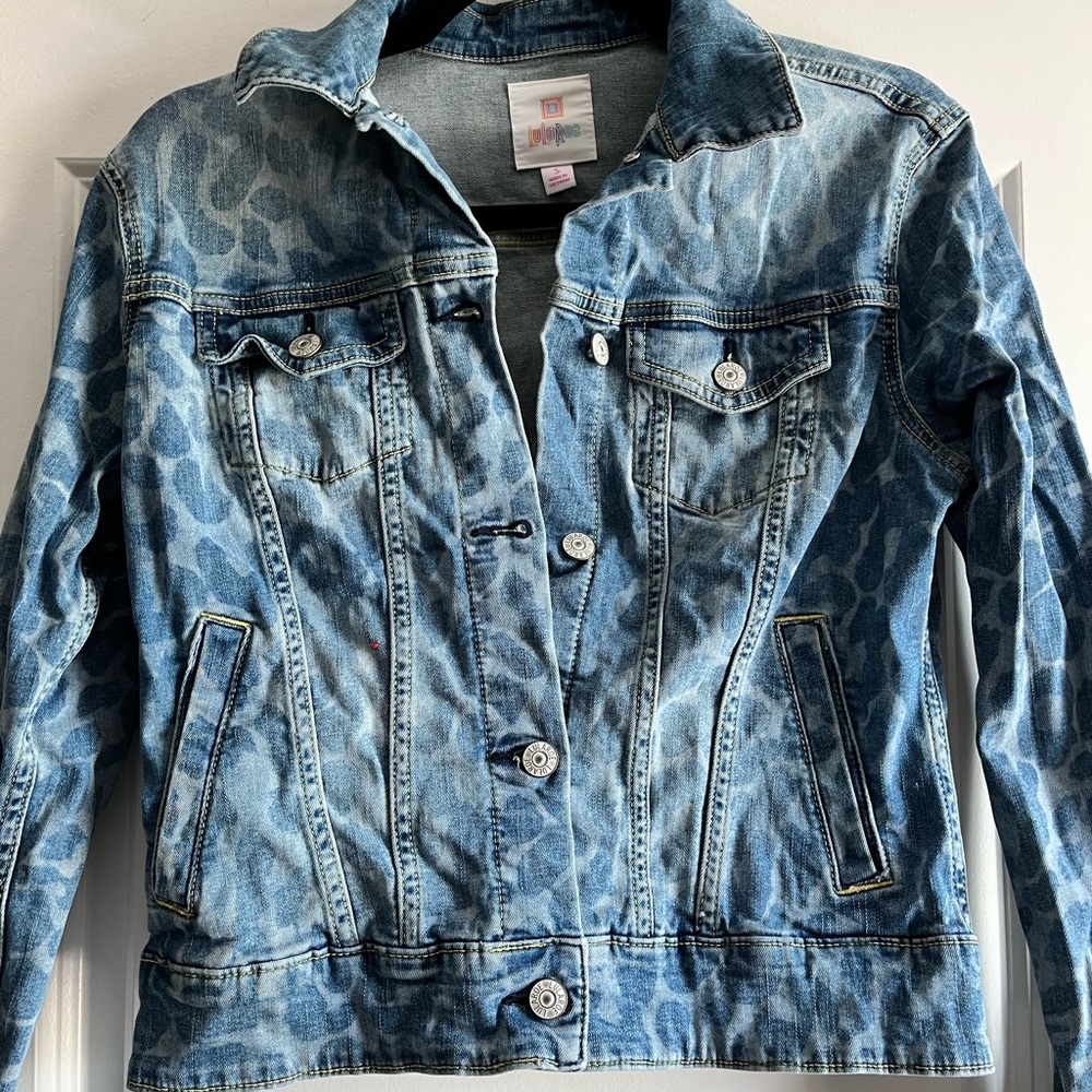Acid Wash Leopard Denim Jacket